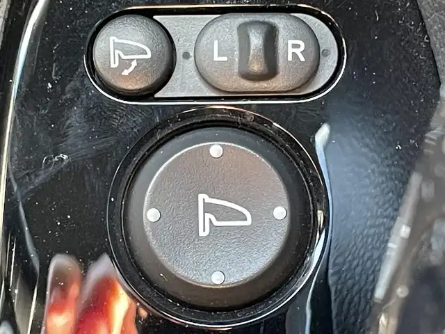 ホンダ Ｎ ＢＯＸ カスタム L ターボ スタイル+ブラック 兵庫県 2022(令4)年 1.6万km メテオロイドグレーメタリック 純正8インチプレミアムインターナビ/Bluetooth接続/両側パワースライドドア/バックカメラ/電子パーキング/オートホールド/純正フロアマット/純正アルミホイール/ビルトインETC/プリクラッシュ/前席シートヒーター/パドルシフト/LEDヘッドライト/追従有クルーズコントロール/スイッチスタート