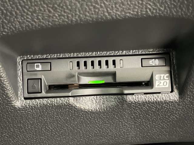 トヨタ プリウス S ツーリングセレ ブラックED 千葉県 2022(令4)年 5.4万km プラチナホワイトパールマイカ モデリスタエアロ/Miracast/パノラミックビューモニター/トヨタセーフティーセンス/純正ディスプレイオーディオ/ビルトインETC2.0/革ステアリング/ステアリングリモコン/革シート/前席シートヒーター/車線逸脱防止/USB/Isofix/電格ウィンカーミラー/フォグランプ/LEDヘッドライト/純正フロアマット