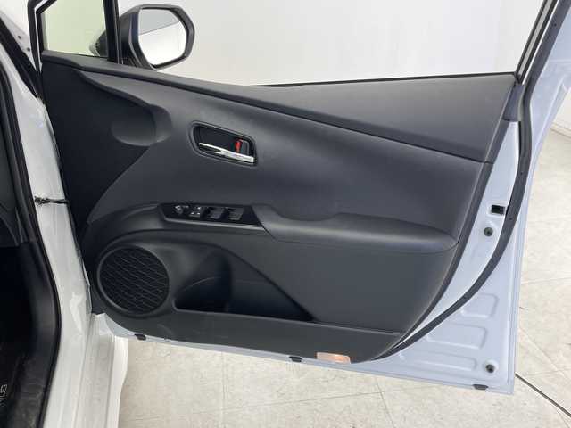 トヨタ プリウス S ツーリングセレ ブラックED 千葉県 2022(令4)年 5.4万km プラチナホワイトパールマイカ モデリスタエアロ/Miracast/パノラミックビューモニター/トヨタセーフティーセンス/純正ディスプレイオーディオ/ビルトインETC2.0/革ステアリング/ステアリングリモコン/革シート/前席シートヒーター/車線逸脱防止/USB/Isofix/電格ウィンカーミラー/フォグランプ/LEDヘッドライト/純正フロアマット