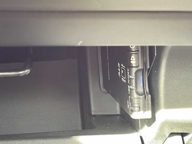 ホンダ Ｓ６６０ α 特別仕様車ブルーノレザーED 徳島県 2017(平29)年 0.9万km プレミアムスターホワイトP 特別仕様車/ジャズブラウンインテリア/・スポーツハーフレザーシート/・本革巻ステアリング/・インパネソフトパッド/センターディスプレイ/シティブレーキアクティブシステム/クルーズコントロール/純正オールブラック15インチAW/ドライブレコーダー/バックカメラ/オートライト/LEDヘッドライト/ETC/パドルシフト/スマートキー/スペア一本