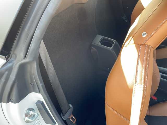 ホンダ Ｓ６６０ α 特別仕様車ブルーノレザーED 徳島県 2017(平29)年 0.9万km プレミアムスターホワイトP 特別仕様車/ジャズブラウンインテリア/・スポーツハーフレザーシート/・本革巻ステアリング/・インパネソフトパッド/センターディスプレイ/シティブレーキアクティブシステム/クルーズコントロール/純正オールブラック15インチAW/ドライブレコーダー/バックカメラ/オートライト/LEDヘッドライト/ETC/パドルシフト/スマートキー/スペア一本