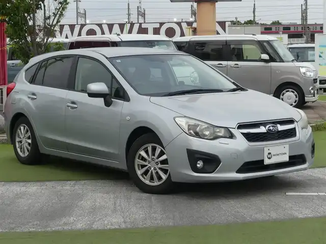 スバル インプレッサ スポーツ 1．6i－L 千葉県 2013(平25)年 5.2万km アイスシルバーメタリック 社外CDデッキ/ETC/フォグライト/純正15インチアルミホイル/スマートブレーキサポート