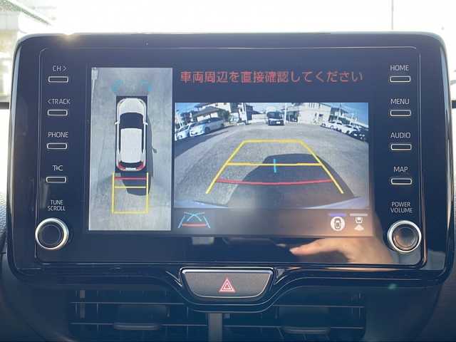 トヨタ ヤリスクロス Z 岐阜県 2023(令5)年 0.6万km プラチナホワイトパールマイカ /ワンオーナー//トヨタ純正ナビ(BT/FM/AM/MIRACAST)//トヨタセーフティーセンス/(レーダークルーズコントロール)/(プリクラッシュセーフティー)/(レーントレーシングアシスト)/(アダプティブハイビームシステム)/(オートマチックハイビーム)/(ロードサインアシスト)/(先行車発進告知機能)//ドライブレコーダー(自動防眩インナーミラー)//パワーバックドア//前席シートヒーター//ステアリングヒーター//パノラミックビューモニター//電動パーキングブレーキ//パドルシフト//プッシュスタート//取説//保証書