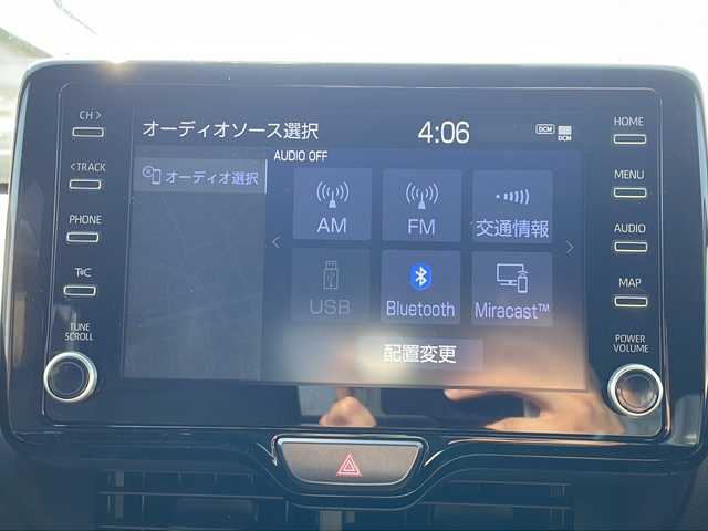 トヨタ ヤリスクロス Z 岐阜県 2023(令5)年 0.6万km プラチナホワイトパールマイカ /ワンオーナー//トヨタ純正ナビ(BT/FM/AM/MIRACAST)//トヨタセーフティーセンス/(レーダークルーズコントロール)/(プリクラッシュセーフティー)/(レーントレーシングアシスト)/(アダプティブハイビームシステム)/(オートマチックハイビーム)/(ロードサインアシスト)/(先行車発進告知機能)//ドライブレコーダー(自動防眩インナーミラー)//パワーバックドア//前席シートヒーター//ステアリングヒーター//パノラミックビューモニター//電動パーキングブレーキ//パドルシフト//プッシュスタート//取説//保証書