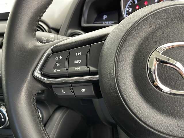 マツダ デミオ XD ツーリング 長野県 2018(平30)年 5.8万km ソニックシルバーM 4WD/純正SDナビ&フルセグTV&CD&DVD&USB&BT/クルーズコントロール/車線逸脱警報/衝突軽減ブレーキ/ヘッドアップディスプレイ/後方コーナーセンサー/アイドリングストップ/ステアリングスイッチ/パドルシフト/バックカメラ/ETC/LEDヘッドライト/オートライト/フロントフォグランプ/リアフォグランプ/電動格納ミラー/ウィンカーミラー/純正16インチAW装着/社外フロアマット/社外ドアバイザー/プッシュスタート/スマートキー/スペアキー1本/取扱説明書