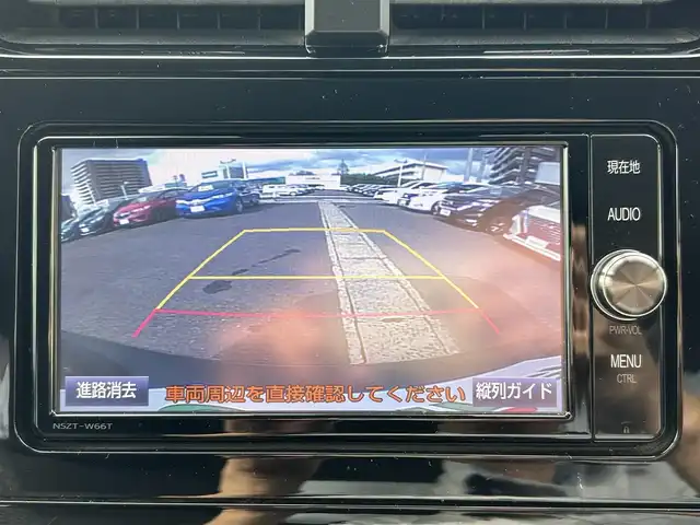 トヨタ プリウス S 島根県 2016(平28)年 17.8万km アティチュードブラックマイカ 純正ＳＤナビ　/フルセグＴＶ　/ＤＶＤ再生　/Ｂｌｕｅｔｏｏｔｈ　/ビルトインＥＴＣ　/バックカメラ/レーンアシスト　/クルーズコントロール/横滑り防止装置/アイドリングストップ　/スマートキー　/プッシュスタート　/純正ＬＥＤヘッドライト　/純正フロアマット