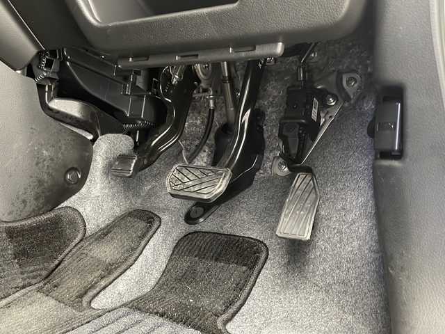 スズキ ハスラー HYBRID X 千葉県 2023(令5)年 1.6万km クールカーキパールメタリック/ソフトベージュメタリック 純正ナビ/フルセグTV/バックカメラ/衝突被害軽減ブレーキ/レーンキープアシスト/追従クルーズコントロール/LEDヘッドライト/D/N席シートヒーター/アイドリングストップ/電動格納ミラー