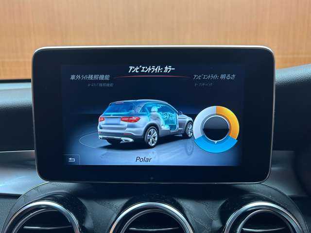 メルセデス・ベンツ ＧＬＣ２２０ d 4マチック ローレウスED 千葉県 2019(令1)年 5.7万km モハーベシルバー 限定車　/ナイトＰＫＧ　/パノラマＳＲ　/Ｂｕｒｍｅｓｔｅｒサウンド　/ＡＣＣ　/半革　/ナビ　/ＴＶ　/３６０°Ｂｌｕｅｔｏｏｔｈ接続　/シートＨ　/電動リアゲート　/アクティブパーキング　　/ＲＳＰ　/ＥＴＣ　/ドラレコ
