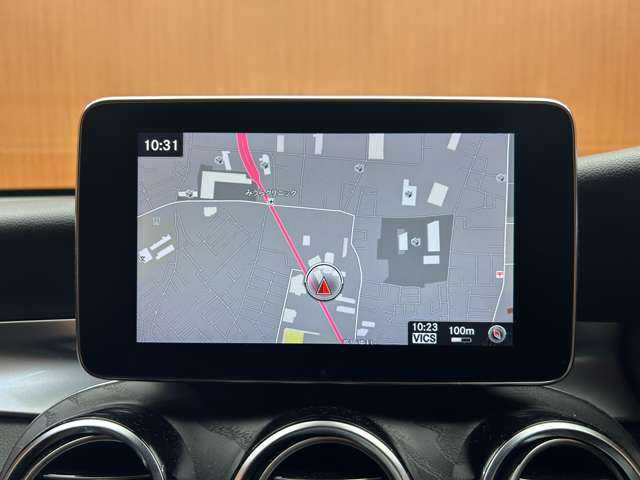 メルセデス・ベンツ ＧＬＣ２２０ d 4マチック ローレウスED 千葉県 2019(令1)年 5.7万km モハーベシルバー 限定車　/ナイトＰＫＧ　/パノラマＳＲ　/Ｂｕｒｍｅｓｔｅｒサウンド　/ＡＣＣ　/半革　/ナビ　/ＴＶ　/３６０°Ｂｌｕｅｔｏｏｔｈ接続　/シートＨ　/電動リアゲート　/アクティブパーキング　　/ＲＳＰ　/ＥＴＣ　/ドラレコ