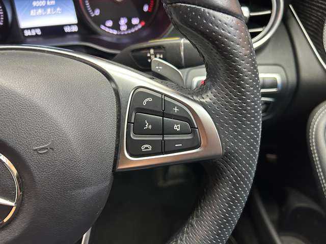 メルセデス・ベンツ ＧＬＣ２２０ d 4マチック ローレウスED 千葉県 2019(令1)年 5.7万km モハーベシルバー 限定車　/ナイトＰＫＧ　/パノラマＳＲ　/Ｂｕｒｍｅｓｔｅｒサウンド　/ＡＣＣ　/半革　/ナビ　/ＴＶ　/３６０°Ｂｌｕｅｔｏｏｔｈ接続　/シートＨ　/電動リアゲート　/アクティブパーキング　　/ＲＳＰ　/ＥＴＣ　/ドラレコ
