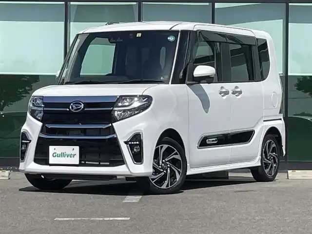 ダイハツ タント カスタム RS スタイルセレクション 和歌山県 2022(令4)年 1.9万km シャイニングホワイトパール 純正9インチナビ/フルセグTV/Bluetooth/TVキャンセラー/CD/DVD/USB/全周囲カメラ/ビルトインETC/純正ドライブレコーダー/スマートアシスト/レーダークルーズコントロール/両側パワースライドドア/コーナーセンサー/レザー調シートカバー/前席シートヒーター/運転席ロングスライド/レザー調ステリングカバー/ステアリングスイッチ/電動パーキングブレーキ/ブレーキホールド/LEDヘッドライト/フォグランプ/オートライト/シートバックテーブル/リアドアサンシェード/純正15インチAW/ドアバイザー/純正フロアマット/プッシュスタート/スマートキー