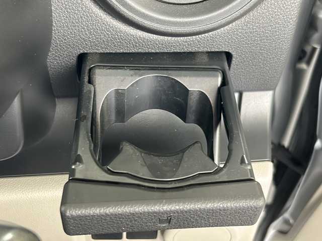 トヨタ パッソ X　S 岐阜県 2018(平30)年 3.2万km シルバー ワンオーナー/ディーラーナビ/AM/FM/TV/Bluetooth/純正マット/純正ドアバイザー/前方純正ドラレコ/横滑り防止/アイドリングストップ/衝突軽減ブレーキ