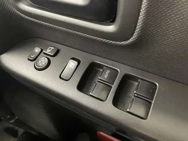 スズキ スペーシア HYBRID X 富山県 2019(令1)年 2.2万km アーバンブラウンパールメタリック １オーナー/純正ナビ（CD　DVD　bluetooth MSV（SD))/フルセグTV/バックカメラ/リアコーナーセンサー/ETC/前ドライブレコーダー/運転席シートヒーター/両側パワースライドドア/衝突軽減ブレーキ/レーンキープ/スマートキー/プッシュスタート/LEDヘッドライト/オートライト/横滑防止装置/純正１４インチAW/純正マット・バイザー/保証書、取説/スペアキー