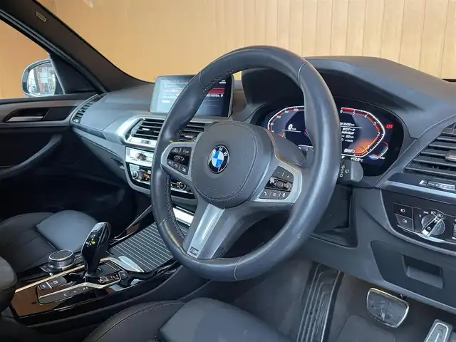 ＢＭＷ Ｘ３ xDrive20d Mスポーツ 愛知県 2020(令2)年 3.6万km アルピンホワイトⅢ ワンオーナー/黒革シート/シートヒーター/純正ナビ/360度カメラ/フルセグTV/Bluetooth/ヘッドアップディスプレイ/LEDヘッドライト/ACC/レーンキープ/ブラインドスポット/パワートランク/純正19インチアルミ/ドラレコ