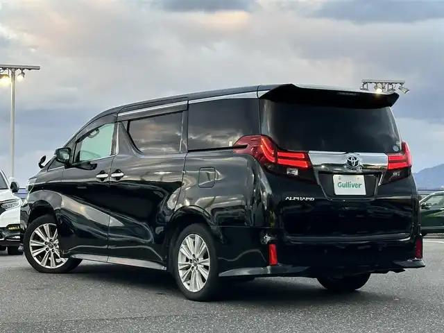 トヨタ アルファード S 山形県 2016(平28)年 11.4万km ブラック 登録時走行距離114775Km/保証書/取扱説明書/後席モニター（ALPINE）/社外SDナビ（ALPINE）/フルセグTV/黒革シートカバー/両側パワースライドドア/前後コーナーセンサー/トヨタセーフティセンス/7人乗り/オットマン/バックカメラ/LEDヘッドライト/ウィンカーミラー/電動格納ミラー/ETC/プッシュスタート/スタッドレスタイヤ車載