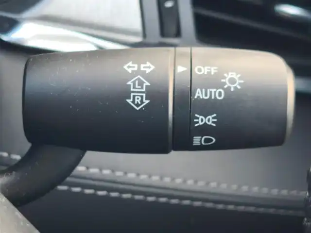 マツダ マツダ６セダン 20S 愛媛県 2019(令1)年 5.4万km ソニックシルバーM 純正8型ナビ/バックモニター/ETC/クルーズコントロール/前後パーキングセンサー/衝突被害軽減ブレーキ/後退時ブレーキサポート/AT誤後発進抑制/車線逸脱警報/ブラインドスポットモニタリング/交通標識認識システム/ステアリング連動LEDヘッドランプ/革巻きステアリング/パドルシフト/純正17インチアルミホイール/スマートキー/プッシュエンジンスタート/禁煙車