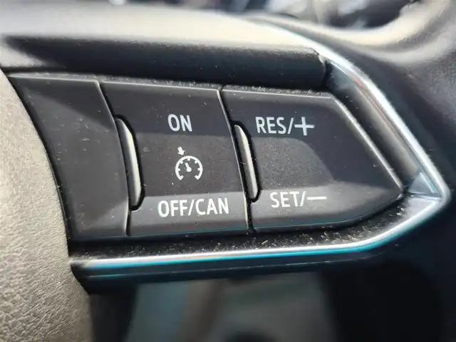 マツダ マツダ６セダン 20S 愛媛県 2019(令1)年 5.4万km ソニックシルバーM 純正8型ナビ/バックモニター/ETC/クルーズコントロール/前後パーキングセンサー/衝突被害軽減ブレーキ/後退時ブレーキサポート/AT誤後発進抑制/車線逸脱警報/ブラインドスポットモニタリング/交通標識認識システム/ステアリング連動LEDヘッドランプ/革巻きステアリング/パドルシフト/純正17インチアルミホイール/スマートキー/プッシュエンジンスタート/禁煙車