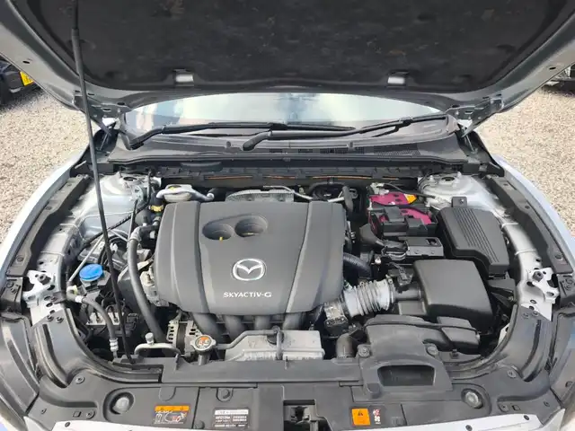 マツダ マツダ６セダン 20S 愛媛県 2019(令1)年 5.4万km ソニックシルバーM 純正8型ナビ/バックモニター/ETC/クルーズコントロール/前後パーキングセンサー/衝突被害軽減ブレーキ/後退時ブレーキサポート/AT誤後発進抑制/車線逸脱警報/ブラインドスポットモニタリング/交通標識認識システム/ステアリング連動LEDヘッドランプ/革巻きステアリング/パドルシフト/純正17インチアルミホイール/スマートキー/プッシュエンジンスタート/禁煙車