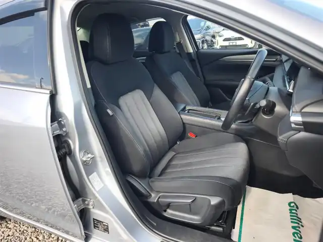 マツダ マツダ６セダン 20S 愛媛県 2019(令1)年 5.4万km ソニックシルバーM 純正8型ナビ/バックモニター/ETC/クルーズコントロール/前後パーキングセンサー/衝突被害軽減ブレーキ/後退時ブレーキサポート/AT誤後発進抑制/車線逸脱警報/ブラインドスポットモニタリング/交通標識認識システム/ステアリング連動LEDヘッドランプ/革巻きステアリング/パドルシフト/純正17インチアルミホイール/スマートキー/プッシュエンジンスタート/禁煙車