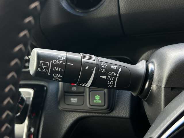 ホンダ Ｎ ＢＯＸ カスタム L ターボ スタイル+ブラック 広島県 2023(令5)年 2.1万km プラチナホワイトパール 禁煙/ターボ/ホンダセンシング/●衝突軽減ブレーキ（CMBS）/●誤発進抑制機能/●歩行者事故低減ステアリング/●路外逸脱抑制機能/●渋滞追従機能付アダプティブクルーズコントロール（ACC）/●車線維持支援システム（LKAS）/●先行車発進お知らせ機能/●標識認識機能/●後方誤発進抑制機能/●オートハイビーム/純正ナビ（VXM-234VFi）/・フルセグ/CD/DVD/SD/MusicRack/Bluetooth/バックカメラ/両側パワースライドドア/革巻きステアリング/ステアリングスイッチ/パドルシフト/ハーフレザーシート/シートヒーター/オートリトラミラー/LEDヘッドライト/フォグランプ/電動パーキングブレーキ/ブレーキホールド/ロールサンシェード/スマートキー/プッシュスタート/スペアキー/純正フロアマット/ドライブレコーダー/ETC/W+サイド+カーテンエアバック