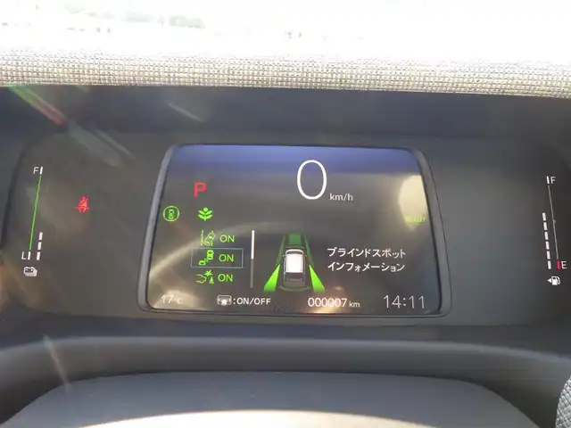 ホンダ フリード ハイブリット e:HEV AIR EX 千葉県 2025(令7)年 0.1千km プラチナホワイトパール ホンダセンシング/・衝突軽減ブレーキ（CMBS）/・車線維持支援システム（LKAS）/・アダプティブクルーズコントロール（ACC）/・ブラインドスポットインフォメーション/・後方誤発進抑制機能/・誤発進抑制機能/両側パワースライドドア/ハーフレザーシート/前席シートヒーター/純正コネクトナビ/地デジTV/【Bluetooth接続】/バックカメラ/革巻きステアリング/ステアリングスイッチ/LEDヘッドライト/ウインカーミラー/リアコーナーセンサー/純正15インチアルミホイル/サイド/カーテンエアバッグ/Honda スマートキー