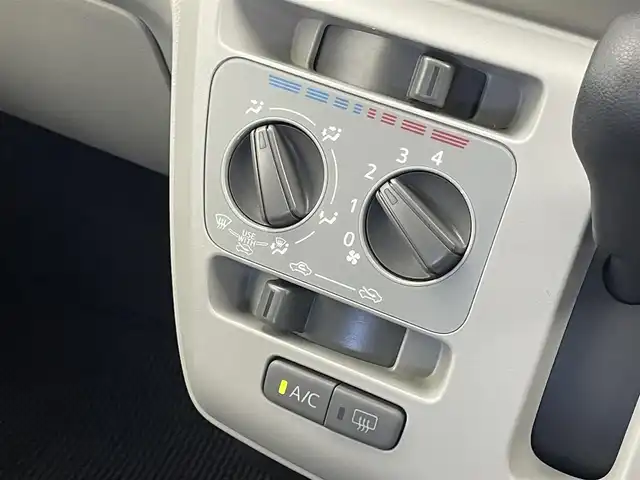 ダイハツ ミラ イース X リミテッド SAⅢ 埼玉県 2019(平31)年 1.1万km ダレクブルー スマートアシスト３　純正８インチナビ　バックカメラ　ＥＴＣ　ドライブレコーダー　ヘッドライトレベライザー　純正フロアマット　Ｂｌｕｅｔｏｏｔｈ　エアコン　リモコンキー　オートハイビーム　ＬＥＤライト