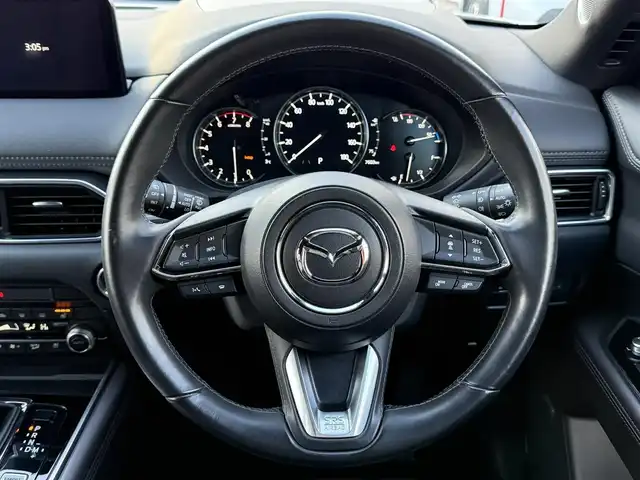 マツダ ＣＸ－８ 25S Lパッケージ 道南・函館 2021(令3)年 0.8万km スノーフレイクホワイトパールマイカ ・SBS／SCBS/・車間認知支援システム/・車線逸脱警報/・ブラインドスポットモニタリング/・レーダークルーズコントロール/・レーンキープアシストシステム/・アダプティブLEDヘッドライト/・パーキングソナー/・DSC/・BOSEサウンド/・ハンズフリーリフトゲート/・純正メーカーナビ/・MAZDA CONNECT/・フルセグTV/（BT／USB）/・全方位モニター/・バック／サイド／フロントカメラ/・ミラー一体型ドライブレコーダー/・純正エンジンスターター/・ETC/・エアシート（D＋N席）/・シートヒーター（D＋N席）/・フロント／リアフォグランプ/・オートライト/・ワイヤレス充電/・スリーフラッシュターンシグナル/・ノーマルタイヤ積込（純正AW　225／55／R19）