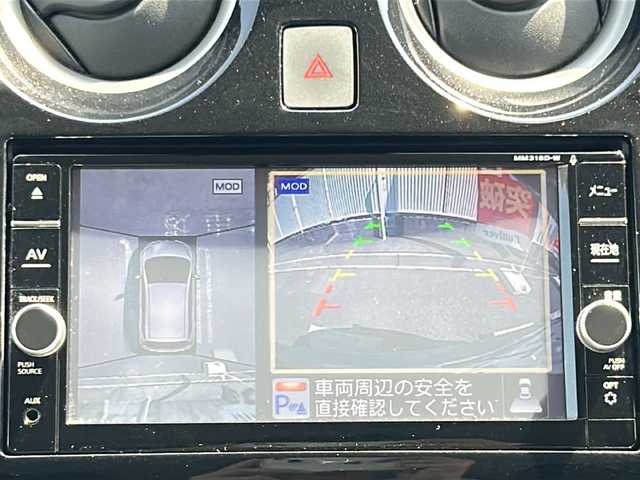 日産 ノート e－パワー X 岐阜県 2018(平30)年 9.9万km ダークメタルグレー 純正ディーラーナビ/MM318D-W/ワンセグTV/BT/SD/DVD/CD/FM/AM/バックカメラ/アラウンドビューモニター/ETC2.0/デジタルインナーミラー/衝突被害軽減装置/横滑り防止機能/レーンキープアシスト/プッシュスタート/純正フロアマット/純正ドアバイザー/電動格納ウインカーミラー