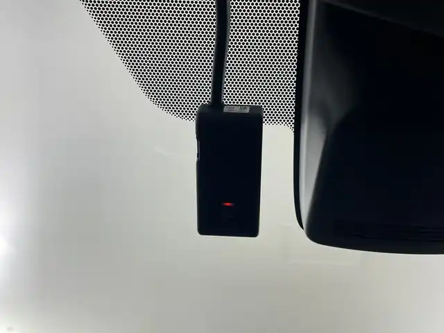 トヨタ アクア S スタイルブラック 愛知県 2019(平31)年 4.9万km ブラックマイカ 禁煙車/純正9インチナビ/（CD/DVD/Bluetooth/フルセグTV/AM/FM/SD）/バックカメラ/トヨタセーフティセンス/・プリクラッシュセーフティ/・レーンディパーチャーアラート/・オートマチックハイビーム/・クリアランスソナー/・誤発進抑制機能/ETC2.0/純正ドライブレコーダー/シートヒーター/純正15インチアルミホイール/スマートキー/純正フロアマット/LEDヘッドライト/フロントフォグライト/横滑り防止装置