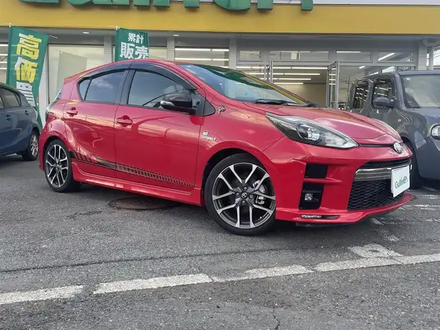 トヨタ アクア G GRスポーツ 17インチPKG 神奈川県 2018(平30)年 3.8万km スーパーレッドⅤ 安全機能装置/・衝突軽減システム/・横滑り防止装置/・レーンキープアシスト/クルーズコントロール/１７インチ純正AW/ハーフレザーシート/シートヒーター/純正ナビ/CD/フルセグTV/AM/FM/SD/BT/バックカメラ/オートハイビーム/LEDヘッドライト/フォグランプ/ETC