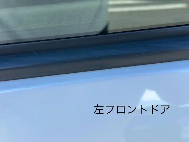 スズキ スイフト スポーツ 三重県 2013(平25)年 5.4万km スノーホワイトパール ナビ（Bluetooth/FM/AM/SD/TV/DISC）/バックカメラ/ドライブレコーダー(前後)/ETC/純正フロアマット/ESP（車両走行安定補助システム）/メタリックグレー加飾付HIDヘッドランプ/オートライト/防眩ミラー/ブラックハニカムメッシュフロントグリル/フロントエアロバンパー/フロントフォグランプ/サイドシル/リアスポイラー/ブラックディフーザー付リアエアロバンパー/専用デュアルマフラー/195/45R17タイヤ/17インチアルミホイール/テネコ製モンローショックアブソーバー/ヘアラインメタルインパネ加飾/シルバー加飾付アナログメーター/マルチインフォメーションディスプレイ/レッドスイッチ入ディンプル革巻きステアリングホイール/パドルシフト/ステンレスペダル/「Sport」刺繍/レッドスイッチ入ブラックスポーツシート/SRSエアバック（運転席/助手席）/イモビライザー/セキュリティアラーム/キーレスプッシュスタートシステム/スペアキー