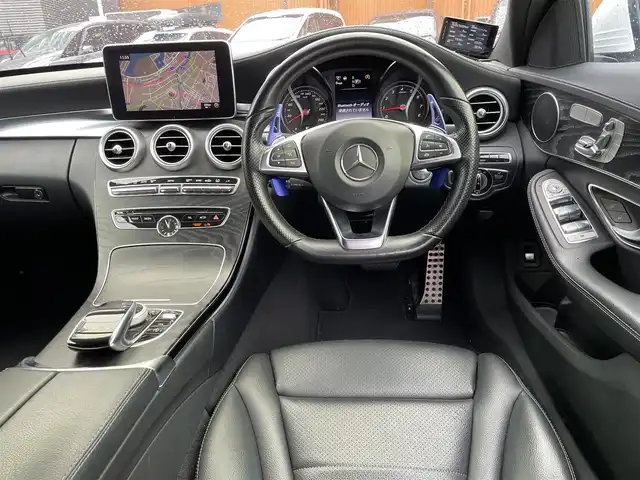 メルセデス・ベンツ Ｃ１８０ アバンギャルド AMGライン 静岡県 2014(平26)年 8.5万km ポーラホワイト 純正HDDナビ・フルセグTV/DVD/CD/MSV/Bluetooth/バックカメラ/19インチアルミホイール/社外車高調/レザーシート/パワーシート/シートヒーター/LEDヘッドライト/ビルトインETC/スマートキー/プッシュスタート/クルーズコントロール/衝突被害軽減ブレーキ