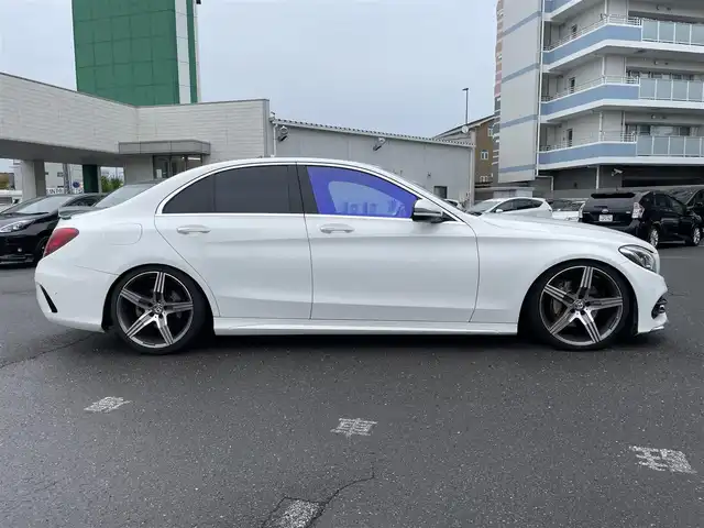 メルセデス・ベンツ Ｃ１８０ アバンギャルド AMGライン 静岡県 2014(平26)年 8.5万km ポーラホワイト 純正HDDナビ・フルセグTV/DVD/CD/MSV/Bluetooth/バックカメラ/19インチアルミホイール/社外車高調/レザーシート/パワーシート/シートヒーター/LEDヘッドライト/ビルトインETC/スマートキー/プッシュスタート/クルーズコントロール/衝突被害軽減ブレーキ