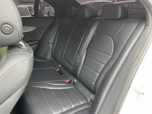 メルセデス・ベンツ Ｃ１８０ アバンギャルド AMGライン 静岡県 2014(平26)年 8.5万km ポーラホワイト 純正HDDナビ・フルセグTV/DVD/CD/MSV/Bluetooth/バックカメラ/19インチアルミホイール/社外車高調/レザーシート/パワーシート/シートヒーター/LEDヘッドライト/ビルトインETC/スマートキー/プッシュスタート/クルーズコントロール/衝突被害軽減ブレーキ