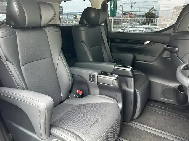 トヨタ アルファード S Cパッケージ 福岡県 2019(令1)年 6万km ブラック 社外１０型SDナビ(フルセグTV/CD/DVD/BT)フリップダウンモニターサンルーフ電動リアゲートトヨタセーフティーモデリスタエアロコーナーセンサー両側パワスラレーダークルコンシートヒーター エアシートハンドルヒーターデジタルミラーオートホールド三眼LEDヘッドライトシーケンスウィンカープッシュスタートスマートキー