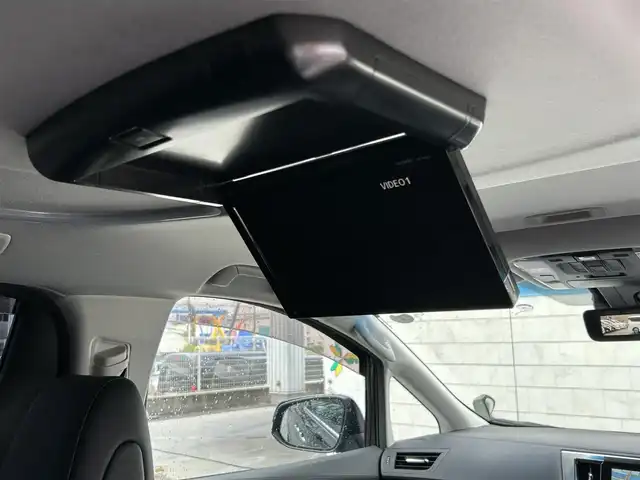 トヨタ アルファード S Cパッケージ 福岡県 2019(令1)年 6万km ブラック 社外１０型SDナビ(フルセグTV/CD/DVD/BT)フリップダウンモニターサンルーフ電動リアゲートトヨタセーフティーモデリスタエアロコーナーセンサー両側パワスラレーダークルコンシートヒーター エアシートハンドルヒーターデジタルミラーオートホールド三眼LEDヘッドライトシーケンスウィンカープッシュスタートスマートキー