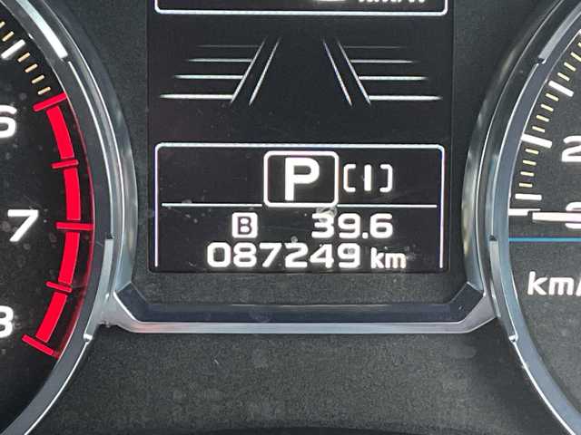 スバル フォレスター 2．0XT アイサイト 岩手県 2015(平27)年 8.8万km クリスタルブラックシリカ ４WD/ターボ/ワンオーナー/社外ナビ/フルセグTV/バックカメラ/アイサイトVer3/アドバンスドセーフティパッケージ/全車速追従機能付クルーズコントロール/ルーフレール/パドルシフト/LEDヘッドランプ/オートライト/前席パワーシート/シートヒーター/ETC/スマートキー/プッシュスタート/保証書/取説/スペアキー1本/純正フロアマット
