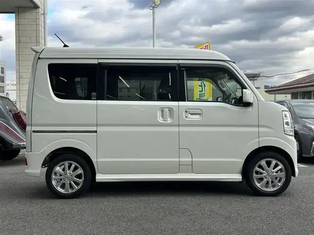 スズキ エブリィ ワゴン PZターボ 奈良県 2018(平30)年 11.1万km パールホワイト /社外ナビ/MDV-Z905///iPad/AV-in/CD/BT/フルセグTV//片側パワースライドドア//衝突軽減システム//D席シートヒーター//プッシュスタート//ステアリングスイッチ//ドライブレコーダー//横滑り防止システム//ETC/ドアバイザー//オートライト/フォグ/社外フロアマット//ドアバイザー/横滑り防止システム//電格ミラー//スペアキーx1//社外フロントシェル//純正14インチAW//保証書/取扱説明書