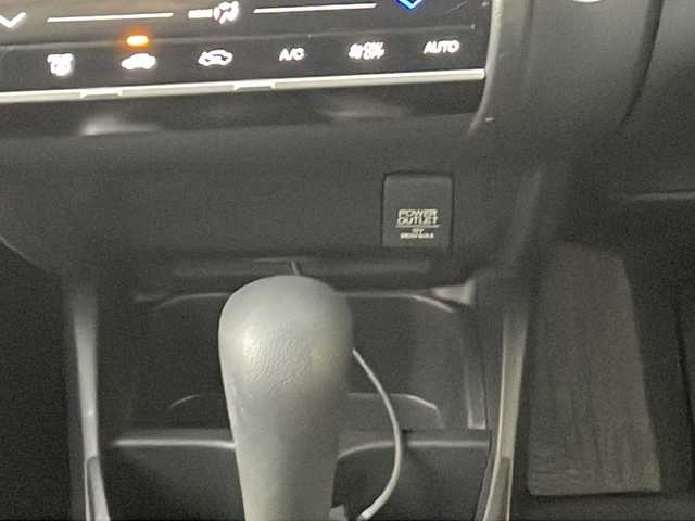 ホンダ フィット 13G Fパッケージ 岐阜県 2015(平27)年 8.1万km ミラノレッド /ワンオーナー//純正メモリナビ(VXM-155VSi)/(TV/Bluetooth/DVD/CD/SD)//アイドリングストップ//ＥＴＣ//ＥＣＯＮ//スマートキー//スペアキーx1//オートリトラクタブルミラー//純正フロアマット