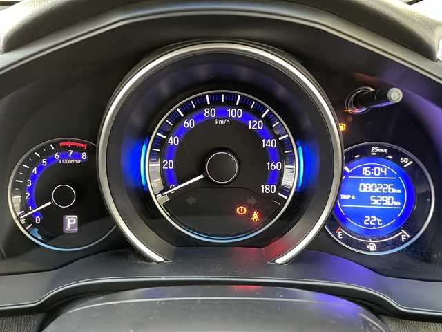 ホンダ フィット 13G Fパッケージ 岐阜県 2015(平27)年 8.1万km ミラノレッド /ワンオーナー//純正メモリナビ(VXM-155VSi)/(TV/Bluetooth/DVD/CD/SD)//アイドリングストップ//ＥＴＣ//ＥＣＯＮ//スマートキー//スペアキーx1//オートリトラクタブルミラー//純正フロアマット