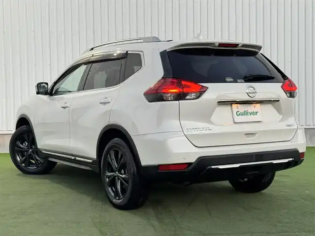 日産 エクストレイル 20Xi Vセレクション 香川県 2022(令4)年 5.2万km ブリリアントホワイトパール 登録時走行距離：51204km/ディーラー純正9型ナビ/　CD DVD BT フルセグTV/全方位カメラ/エマージェンシーブレーキ/レーダークルーズコントロール/レーンキープアシスト/クリアランスソナー/ブラインドスポットモニター/ダウンヒルアシストコントロール/LEDヘッドライト/オートライト/フォグランプ/MTモード付AT/電子パーキングブレーキ/カプロンシート/前席パワーシート/全席シートヒーター/パワーバックドア/ルーフレール/横滑り防止装置/アイドリングストップ/デジタルインナーミラー/ドライブレコーダー/ビルトインETC/プッシュスタート/スマートキー