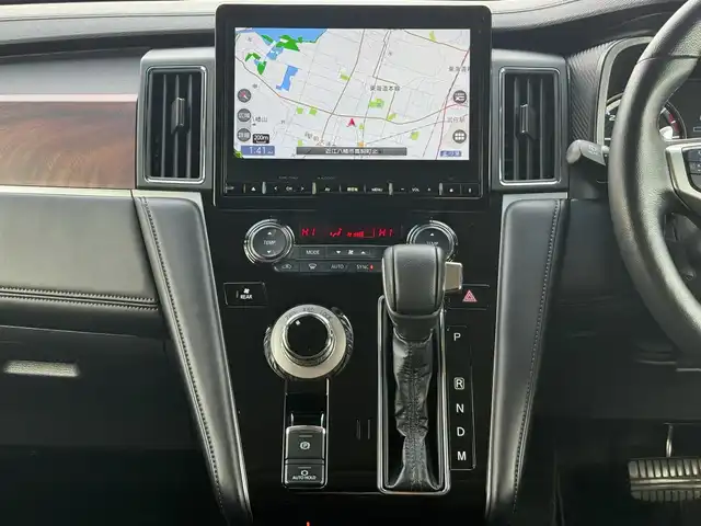 三菱 デリカＤ：５ G パワーパッケージ 滋賀県 2021(令3)年 4.6万km エメラルドブラックパール 純正10.1インチフルセグナビ/　フルセグ Bluetooth SD CD DVD AM FM/マルチアラウンドモニター/アルパイン11.5インチフリップダウンモニター/ドライブレコーダー前後/衝突軽減ブレーキシステム（FCM）/車線逸脱警報システム（LDW）/オートマチックハイビーム/レーダークルーズコントロール/誤発進抑制機能/パワーバックドア/両側パワースライドドア/ビルトインETC/シートヒーター/ステアリングヒーター/パドルシフト/純正18インチアルミ/純正フロアマット/純正ドアバイザー/スマートキー×2/プッシュスタート/