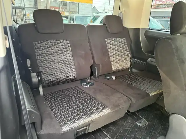 三菱 デリカＤ：５ G パワーパッケージ 滋賀県 2021(令3)年 4.6万km エメラルドブラックパール 純正10.1インチフルセグナビ/　フルセグ Bluetooth SD CD DVD AM FM/マルチアラウンドモニター/アルパイン11.5インチフリップダウンモニター/ドライブレコーダー前後/衝突軽減ブレーキシステム（FCM）/車線逸脱警報システム（LDW）/オートマチックハイビーム/レーダークルーズコントロール/誤発進抑制機能/パワーバックドア/両側パワースライドドア/ビルトインETC/シートヒーター/ステアリングヒーター/パドルシフト/純正18インチアルミ/純正フロアマット/純正ドアバイザー/スマートキー×2/プッシュスタート/