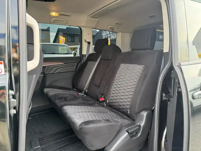 三菱 デリカＤ：５ G パワーパッケージ 滋賀県 2021(令3)年 4.6万km エメラルドブラックパール 純正10.1インチフルセグナビ/　フルセグ Bluetooth SD CD DVD AM FM/マルチアラウンドモニター/アルパイン11.5インチフリップダウンモニター/ドライブレコーダー前後/衝突軽減ブレーキシステム（FCM）/車線逸脱警報システム（LDW）/オートマチックハイビーム/レーダークルーズコントロール/誤発進抑制機能/パワーバックドア/両側パワースライドドア/ビルトインETC/シートヒーター/ステアリングヒーター/パドルシフト/純正18インチアルミ/純正フロアマット/純正ドアバイザー/スマートキー×2/プッシュスタート/