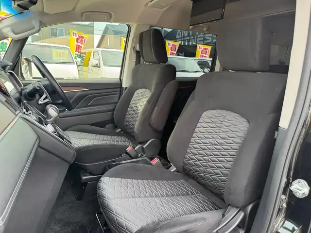 三菱 デリカＤ：５ G パワーパッケージ 滋賀県 2021(令3)年 4.6万km エメラルドブラックパール 純正10.1インチフルセグナビ/　フルセグ Bluetooth SD CD DVD AM FM/マルチアラウンドモニター/アルパイン11.5インチフリップダウンモニター/ドライブレコーダー前後/衝突軽減ブレーキシステム（FCM）/車線逸脱警報システム（LDW）/オートマチックハイビーム/レーダークルーズコントロール/誤発進抑制機能/パワーバックドア/両側パワースライドドア/ビルトインETC/シートヒーター/ステアリングヒーター/パドルシフト/純正18インチアルミ/純正フロアマット/純正ドアバイザー/スマートキー×2/プッシュスタート/