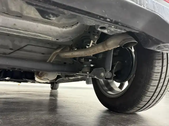 ホンダ Ｎ ＷＧＮ カスタムG SSブラックスタイルPKG 三重県 2018(平30)年 4.3万km クリスタルブラックパール ガソリン/FF/インパネCVT/純正 7インチナビ VXM-165VFi/（CD/DVD/FM/AM/TV/Music Rack/iPod/SD/USB/Bluetooth/VTR/AUX/CarPlay）/バックカメラ/安全/・近距離衝突軽減ブレーキ［CTBA］/・VSA（ABS＋TCS＋横すべり抑制）/・SRS サイド＆カーテンエアバッグ/など/装備/・ハーフレザーシート（プライムスムース&ジャージコンビシート（バイオレットダブルステッチ））/・ハーフレザー（レザー調×ファブリック）シートカバー付/・シートヒーター（D/N）/・クルーズコントロール/・オートエアコン/・オートライト/・キセノンヘッドライト/・LEDフロントフォグランプ/・ステアリングスイッチ/・電動格納ドアミラー（ウインカー付）/・本革巻きステアリング/・リアシートベルトインジケータ付きインナーミラー/・純正14inAW/・プッシュスタート/・スマートキーx1/・保/取/ナビ取/など