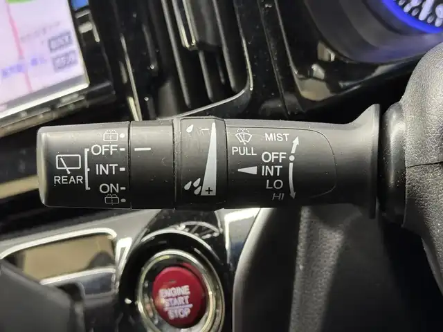 ホンダ Ｎ ＷＧＮ カスタムG SSブラックスタイルPKG 三重県 2018(平30)年 4.3万km クリスタルブラックパール ガソリン/FF/インパネCVT/純正 7インチナビ VXM-165VFi/（CD/DVD/FM/AM/TV/Music Rack/iPod/SD/USB/Bluetooth/VTR/AUX/CarPlay）/バックカメラ/安全/・近距離衝突軽減ブレーキ［CTBA］/・VSA（ABS＋TCS＋横すべり抑制）/・SRS サイド＆カーテンエアバッグ/など/装備/・ハーフレザーシート（プライムスムース&ジャージコンビシート（バイオレットダブルステッチ））/・ハーフレザー（レザー調×ファブリック）シートカバー付/・シートヒーター（D/N）/・クルーズコントロール/・オートエアコン/・オートライト/・キセノンヘッドライト/・LEDフロントフォグランプ/・ステアリングスイッチ/・電動格納ドアミラー（ウインカー付）/・本革巻きステアリング/・リアシートベルトインジケータ付きインナーミラー/・純正14inAW/・プッシュスタート/・スマートキーx1/・保/取/ナビ取/など