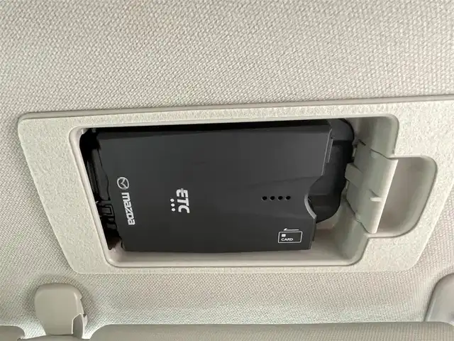 マツダ デミオ 15Sツーリング Lパッケージ 千葉県 2019(平31)年 1.3万km スノーフレイクホワイトパールマイカ 安全機能/・衝突軽減ブレーキ/レーンキープアシスト/・コーナーセンサー(後)/誤発進抑制/・ブラインドスポットモニター/標識認識/メーカー純正ナビ/・フルセグ/BT/DVD/CD/USB/バックカメラ/ステアリングスイッチ/パドルシフト/ETC/ヘッドアップディスプレイ/ハーフレザーシート/シートヒーター(D/N席)/LEDヘッドライト/オートライト/オートハイビーム/スマートキー/プッシュスタート/純正16インチAW/純正フロアマット