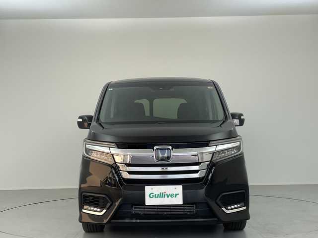 ホンダ ステップワゴン スパーダ ホンダセンシング 大阪府 2018(平30)年 5.8万km プレミアムスパークルブラックパール 純正９型ナビ　フルセグＴＶ　バックカメラ　ドライブレコーダー　ビルトインＥＴＣ　両側パワースライドドア　純正１６インチＡＷ　ＨＩＤヘッド　フォグ　パドルシフト　純正府フロアマット　スマートキー　禁煙車