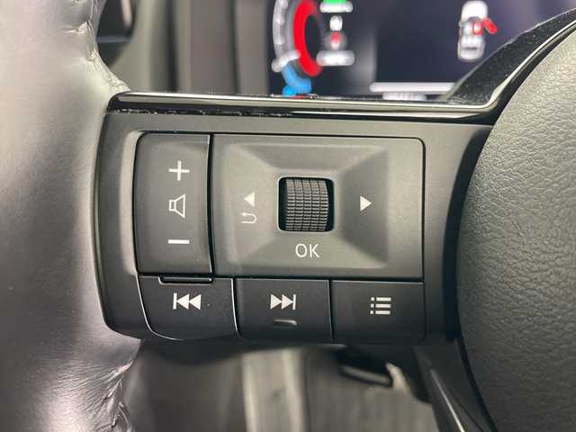日産 エクストレイル X e－4ORCE 道央・札幌 2022(令4)年 3.9万km カーディナルレッド ・４WD/・純正ナビ/・BT/USB/フルセグTV/Apple　Car　Play/・全方位カメラ/・バックカメラ/・パワーバックドア/・デジタルインナーミラー/・プロパイロット/・エマージェンシーブレーキ/・レーダークルーズコントロール/・ブラインドスポットモニター/・ダウンヒルアシスト/・全席シートヒーター/・パワーシート（運転席）/・ステアリングヒーター/・AC１５００W/・ETC２．０/・LEDライト/・スペアキー/・保証書/・取扱説明書